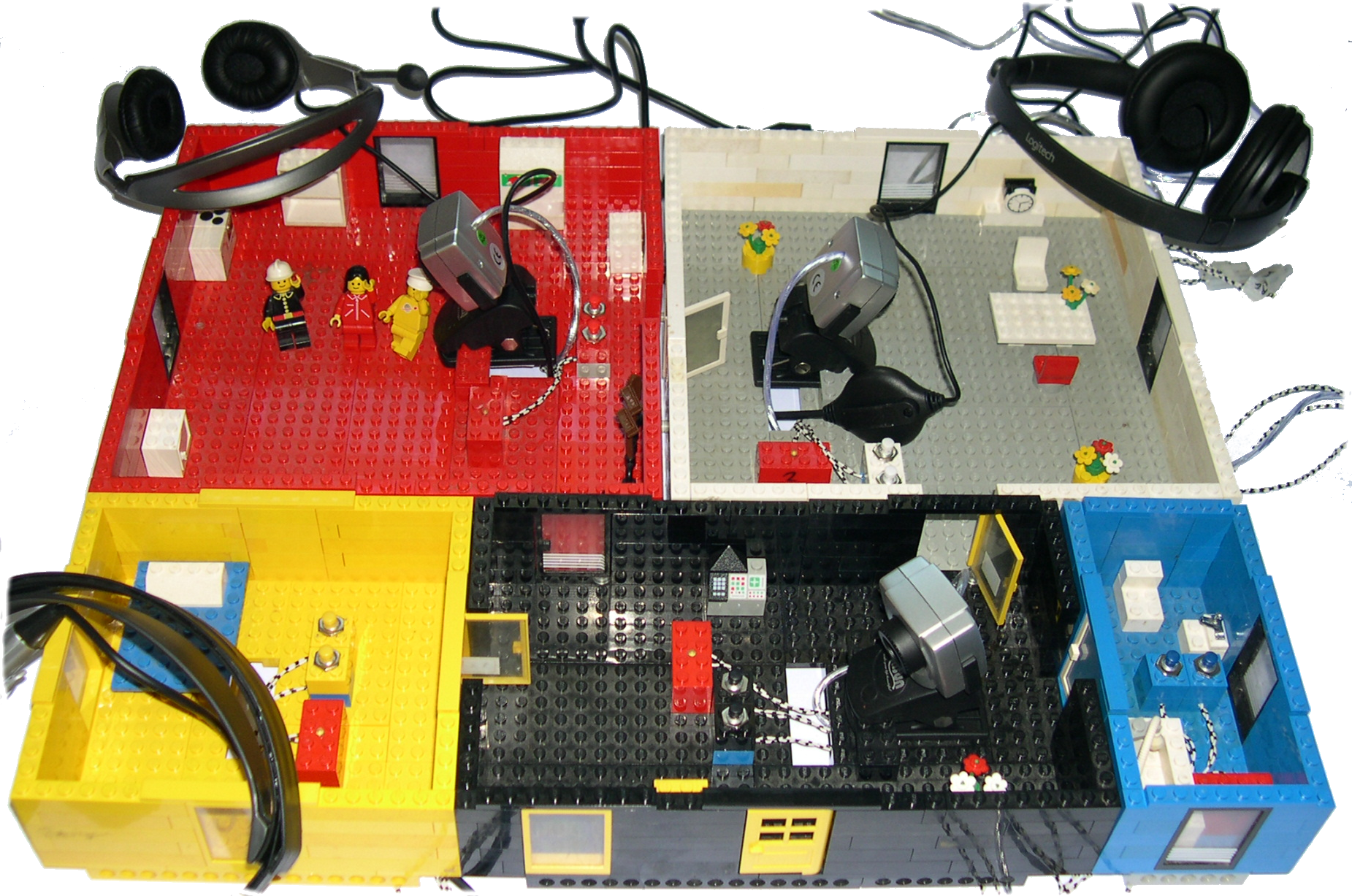 The Lego-eHome-demonstrator in its normal setup.